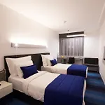 Ξενοδοχείο Zeniva 4*