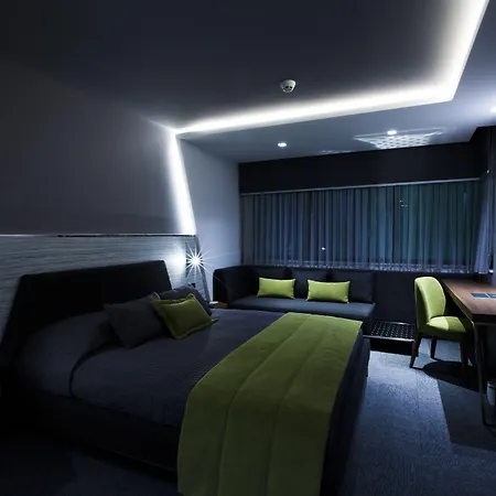 Zeniva Hotel
