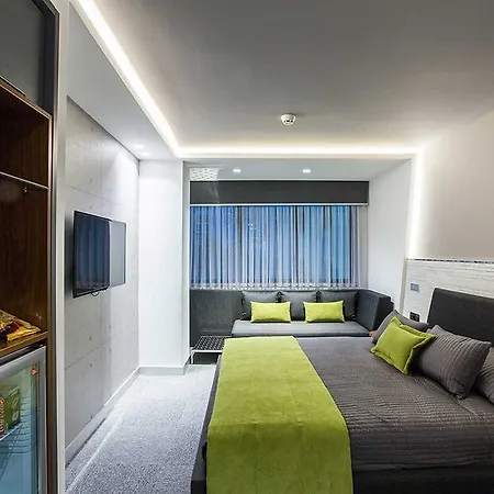 Zeniva 4* 이즈미르