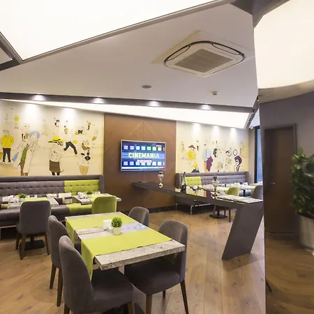 زينيفا فندق