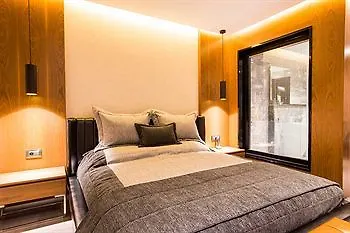 زينيفا إزمير