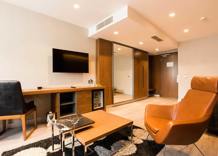 Zeniva Hotel Esmirna