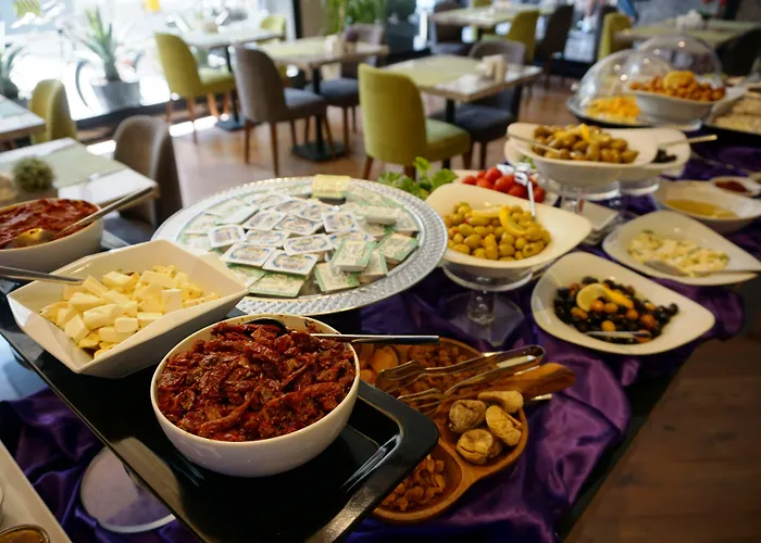 Zeniva Hotel Esmirna