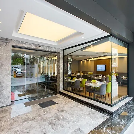 Hotel Zeniva 4*